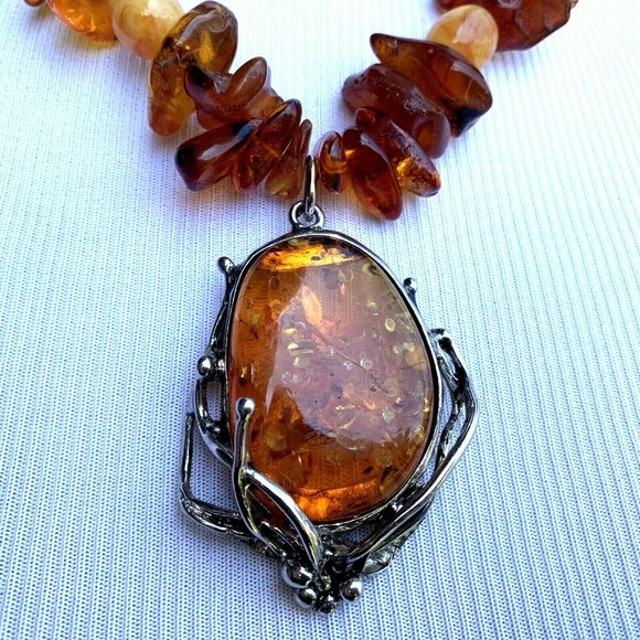 Genuine Baltic Amber necklace with Pendant - Picture 6 of 8